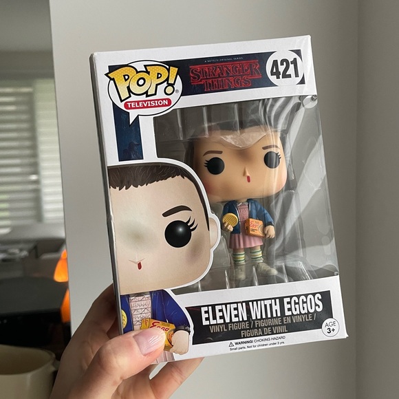 Stranger things ELEVEN funko pop - Picture 1 of 2